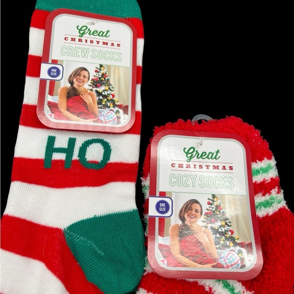 NWT Christmas Socks - Picture 3 of 4